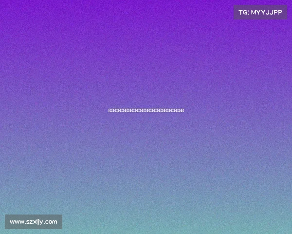 激情四溢的网球赛场：运动员挥拍拼搏与观众热烈呐喊交织的精彩瞬间